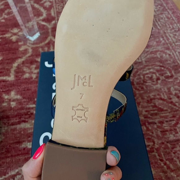 J McLaughlin sandals - Picture 5 of 10